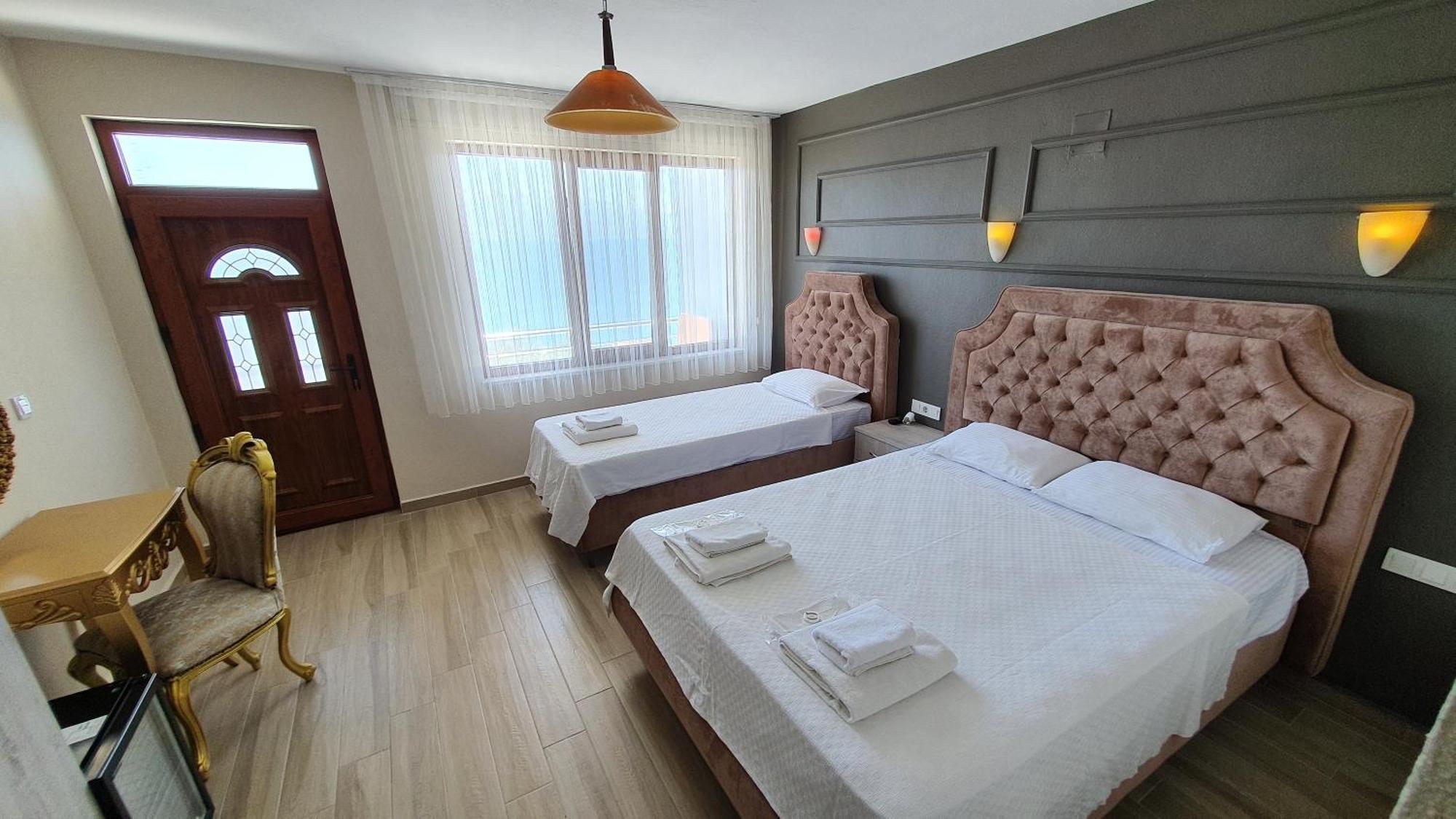 Assos Nazan Motel Restoran Beach Sokakagzi 객실 사진
