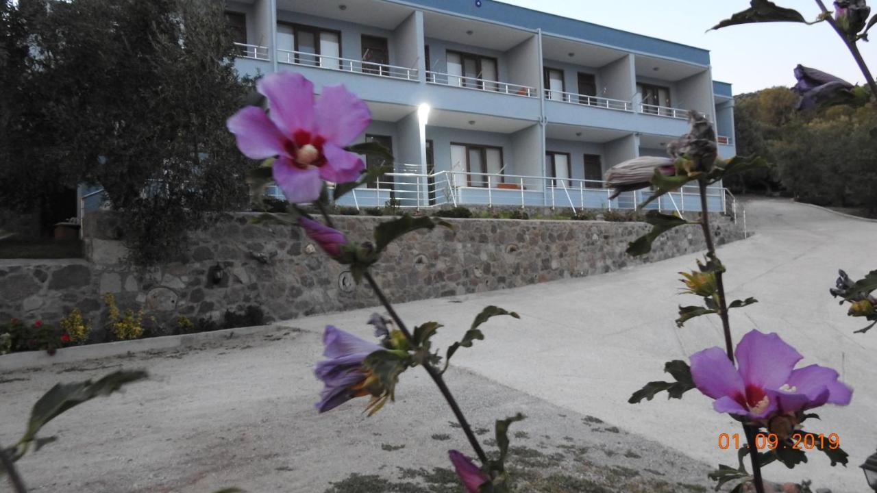 Assos Nazan Motel Restoran Beach Sokakagzi 외부 사진